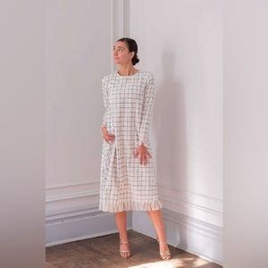 Dainty Jewell’s London Frost Dress